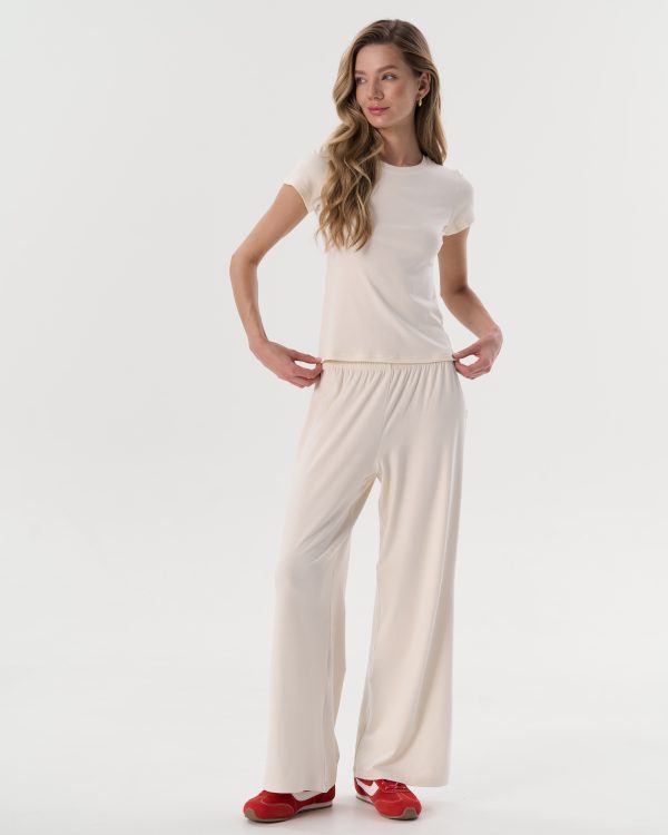 Straight-Leg Trousers (Milk)