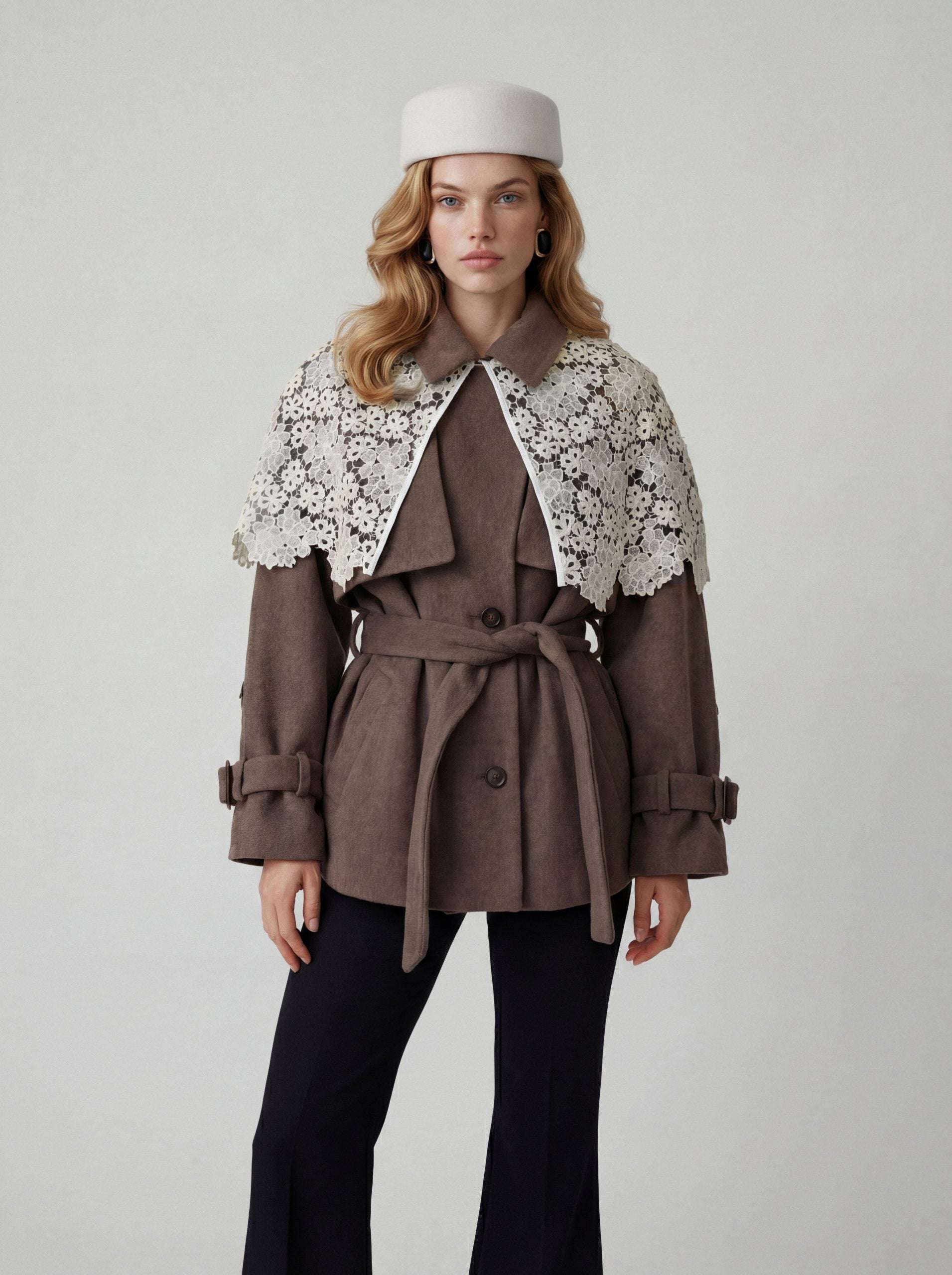 Cape made of Carolyn lace, Milky