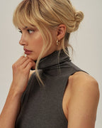Sleeveless Top (Grey)