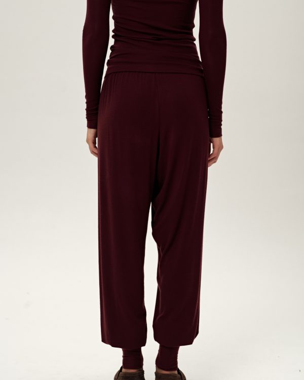 High-Cuff Joggers (Burgundy)