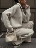 Knitted suit with COZY wool