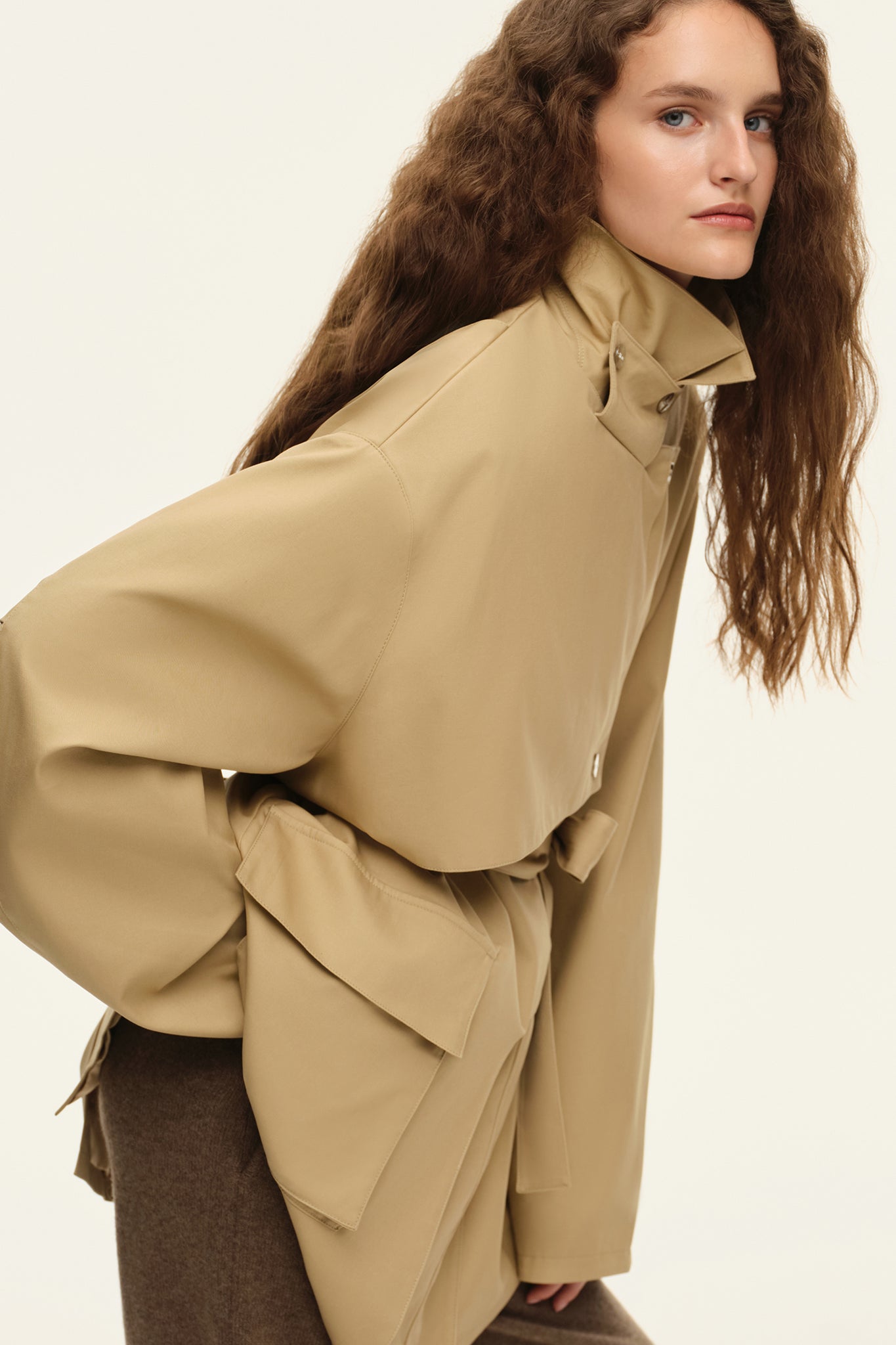 Cropped Trench "The Love Letter"