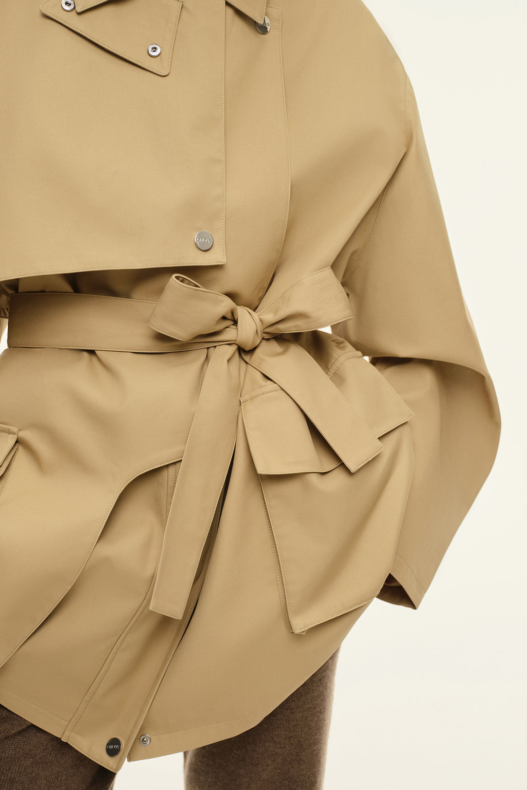 Cropped Trench "The Love Letter"
