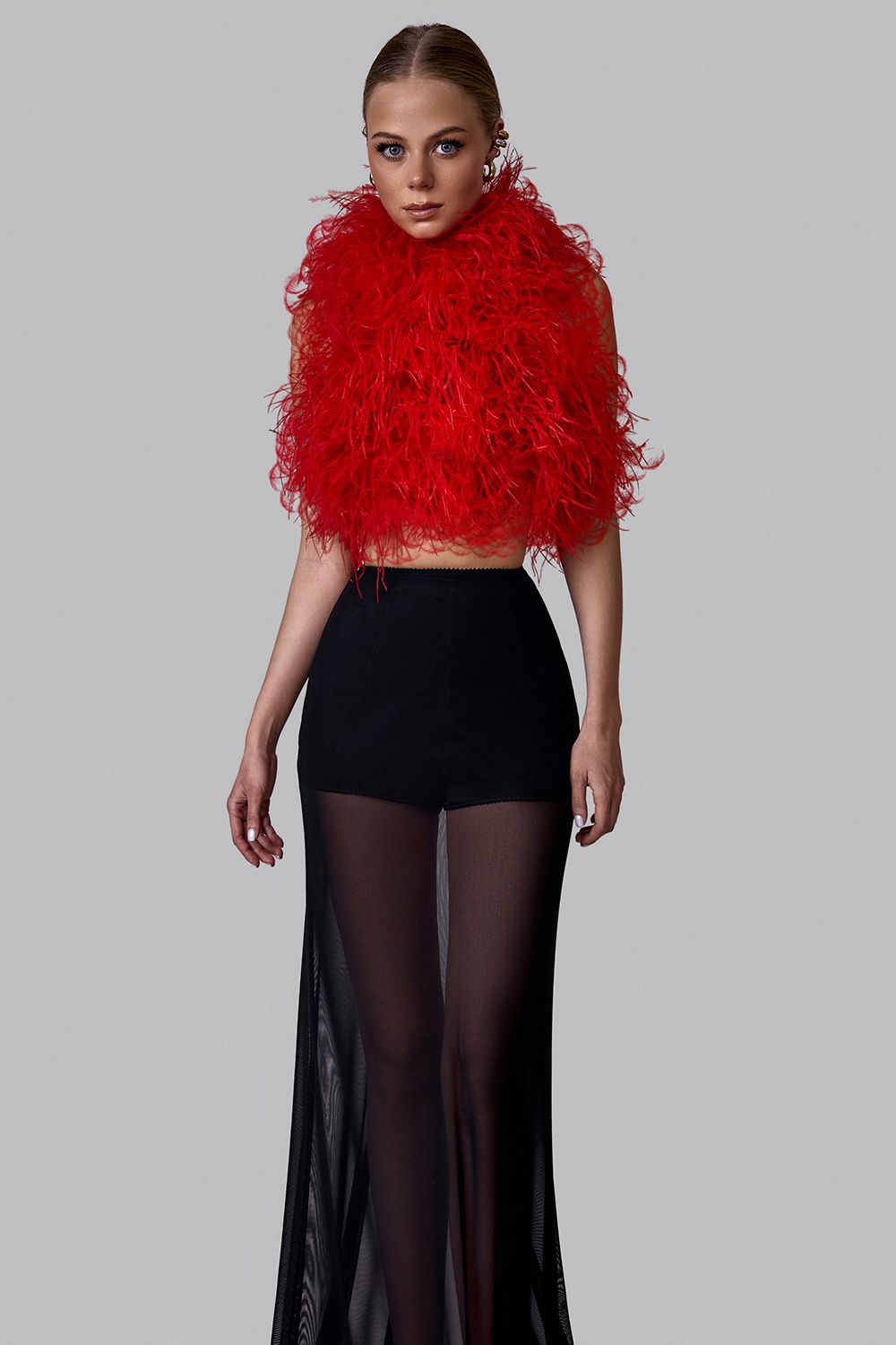 Skirt with ostrich feathers