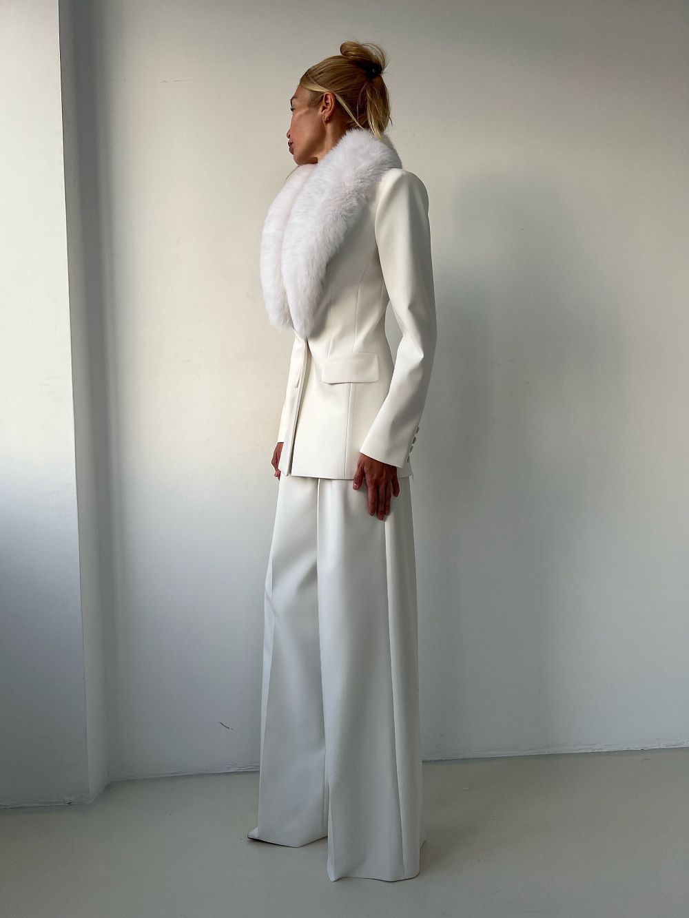 Wide trousers